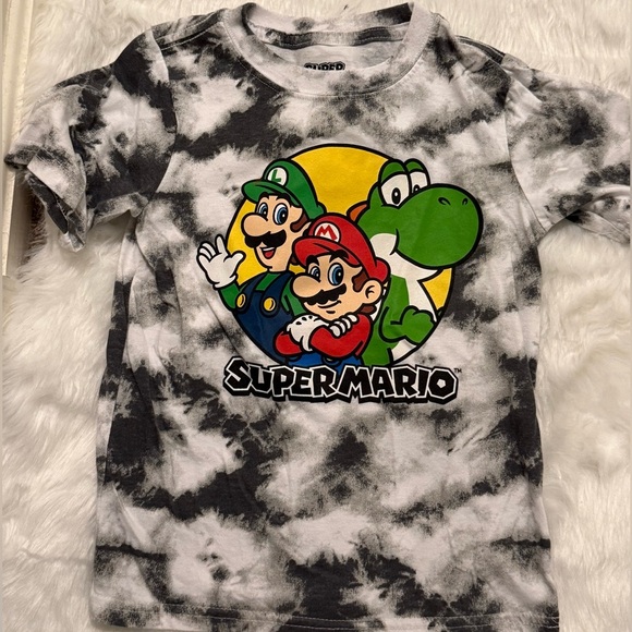 Bundle of 6 Character Tees - Kids - Picture 3 of 7